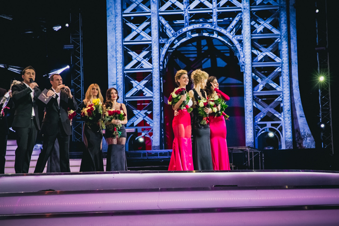 Эрика Герцег, Миша Романова и Настя Кожевникова начинают новую историю легендарной группы Эрика Герцег, Миша Романова и Настя Кожевникова начинают новую историю легендарной группы